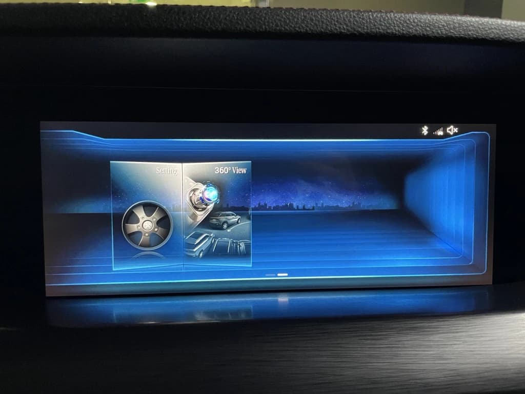 Bestune T77 2024 Blue infotainment screen