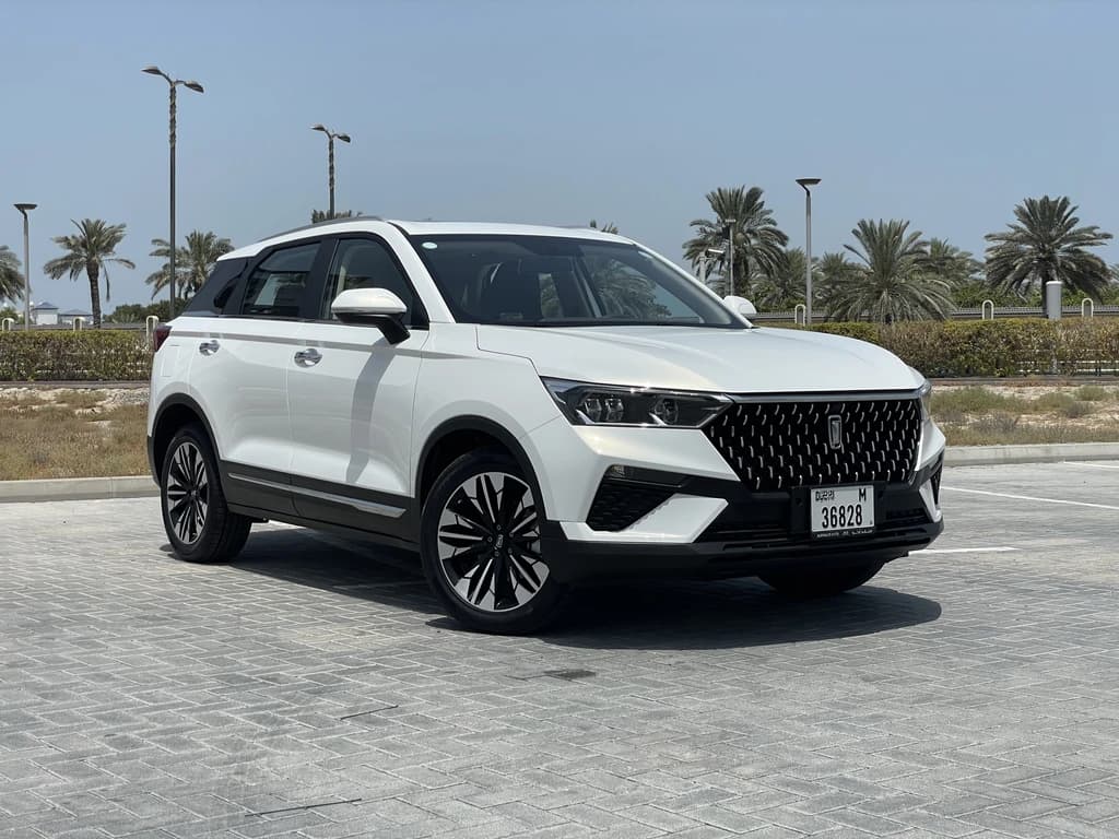 Bestune T77 2024 White front side