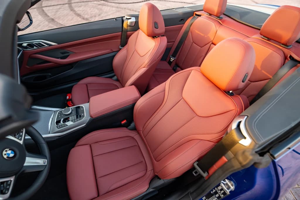 BMW 420i 2024 Blue front seats