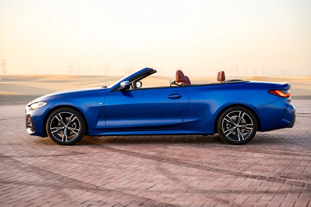 BMW 420i 2024 Blue side left