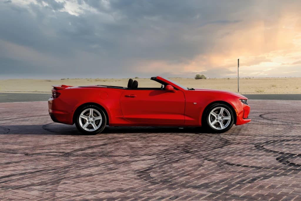 Chevrolet Camaro Red trunk interior