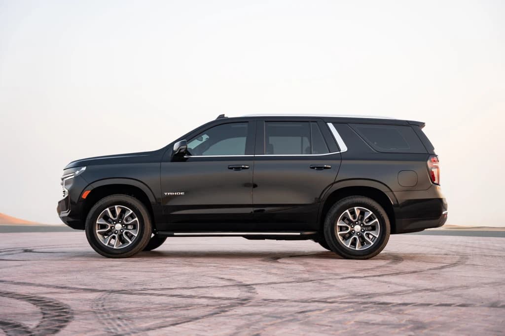Chevrolet Tahoe 2024 Black side left