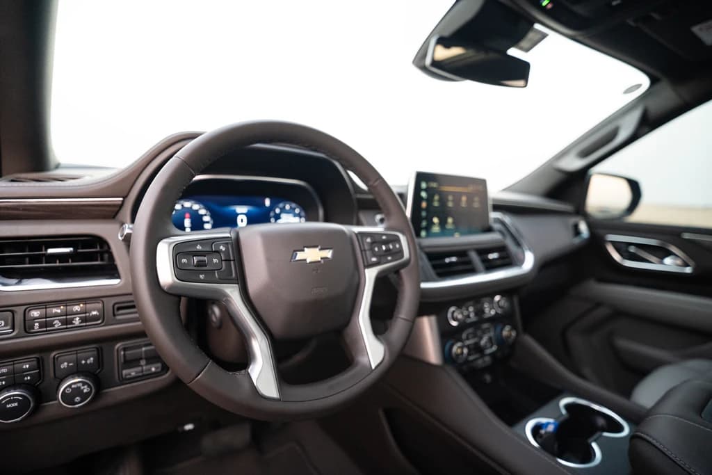 Chevrolet Tahoe 2024 Black steering wheel
