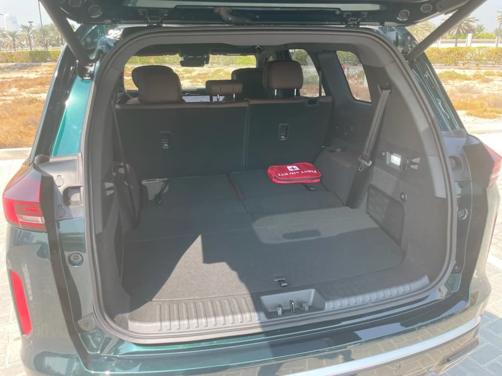 Exeed VX 2025 Dark Green trunk interior