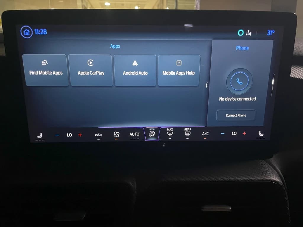 Ford Mustang 2024 Blue infotainment screen