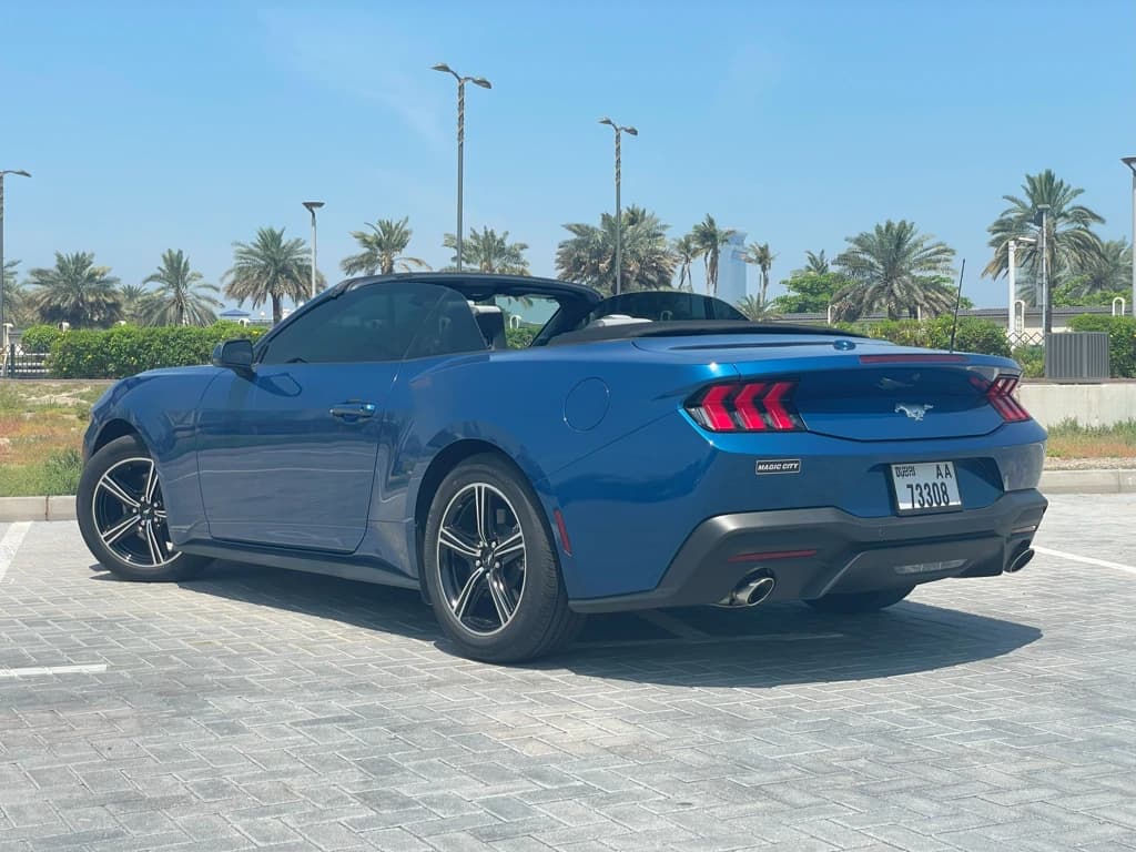 Ford Mustang 2024 Blue rear side