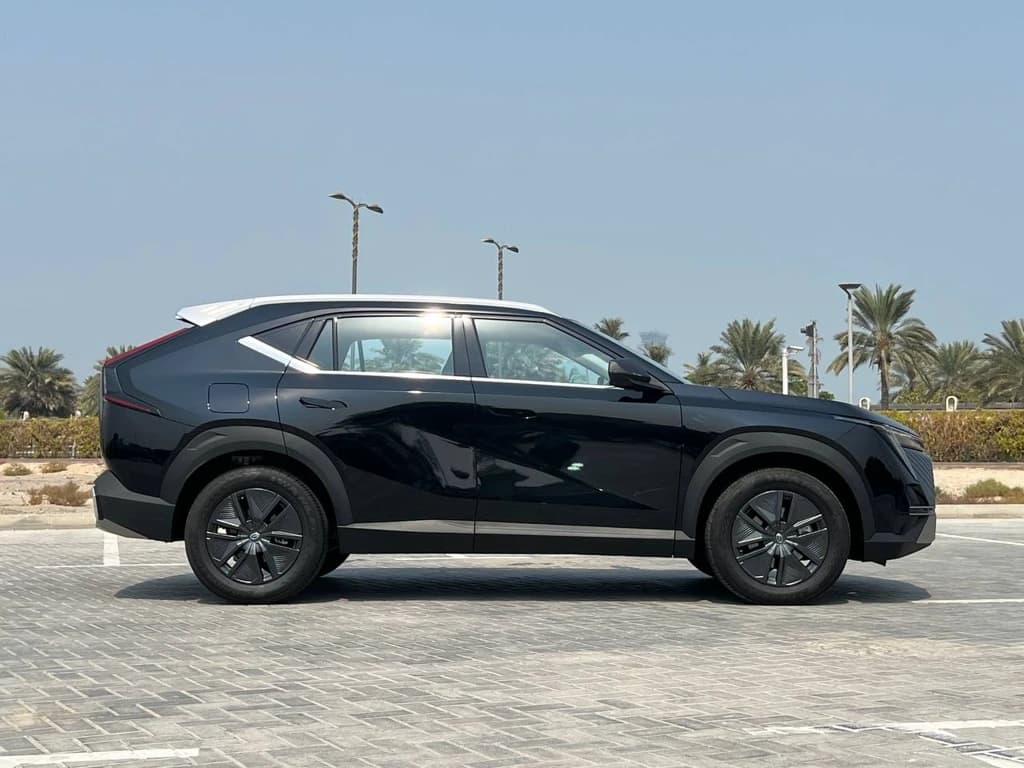 GAC Emkoo 2024 Black side right