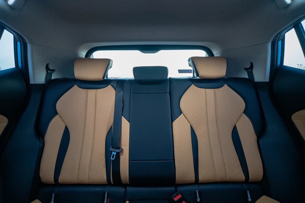 GAC GS3 Emzoom 2025 Aqua Blue rear seats