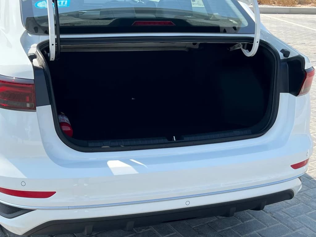Geely Emgrand 2024 White trunk interior