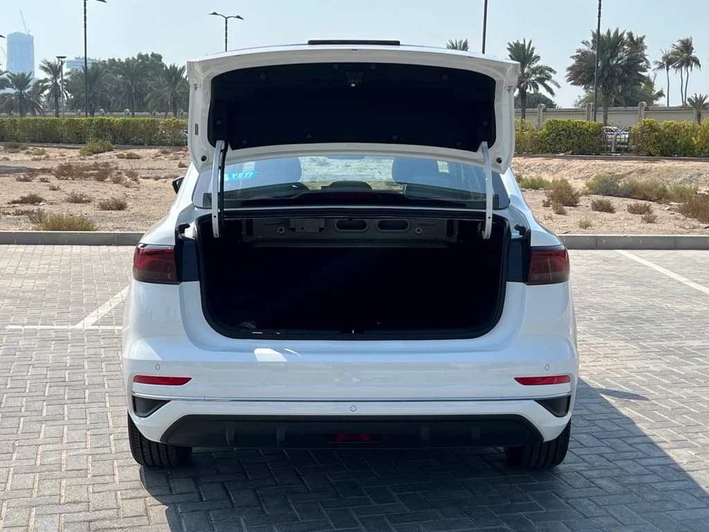 Geely Emgrand 2024 White trunk open