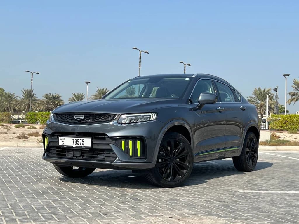 Geely Tugella 2024 Gray front side