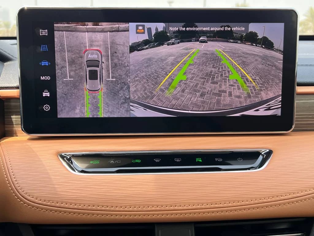 Haval Jolion 2024 Gray infotainment screen