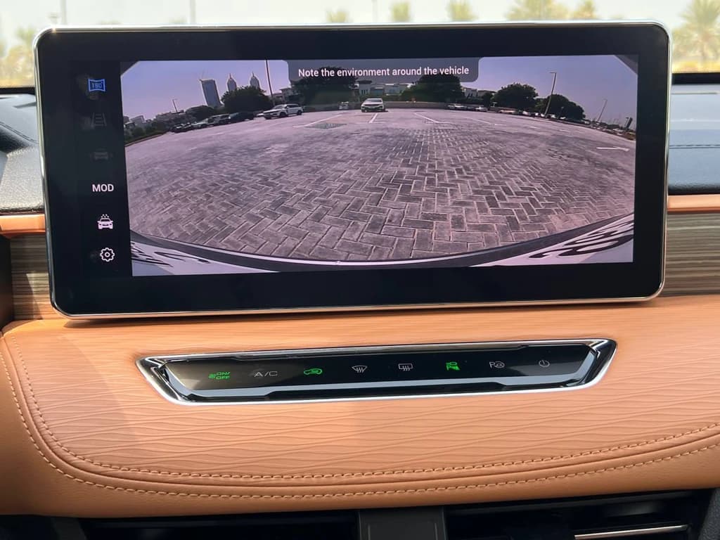 Haval Jolion 2024 Gray infotainment screen