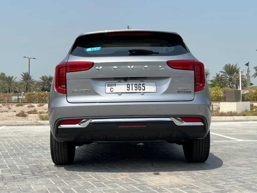 Haval Jolion 2024 Gray rear