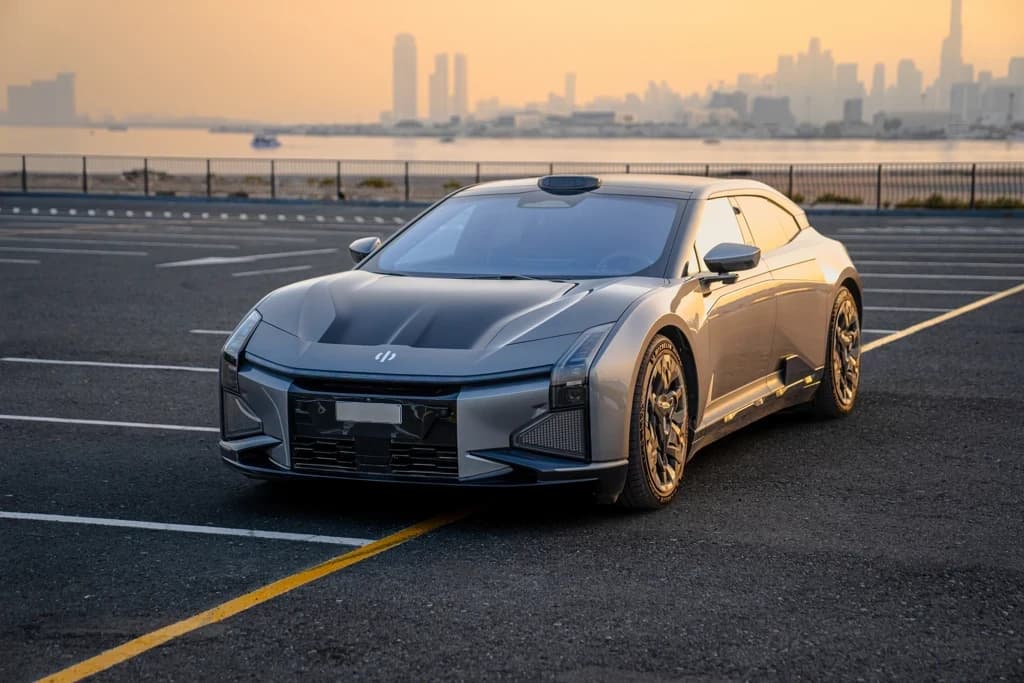 HiPhi Z 2023 Gray front side