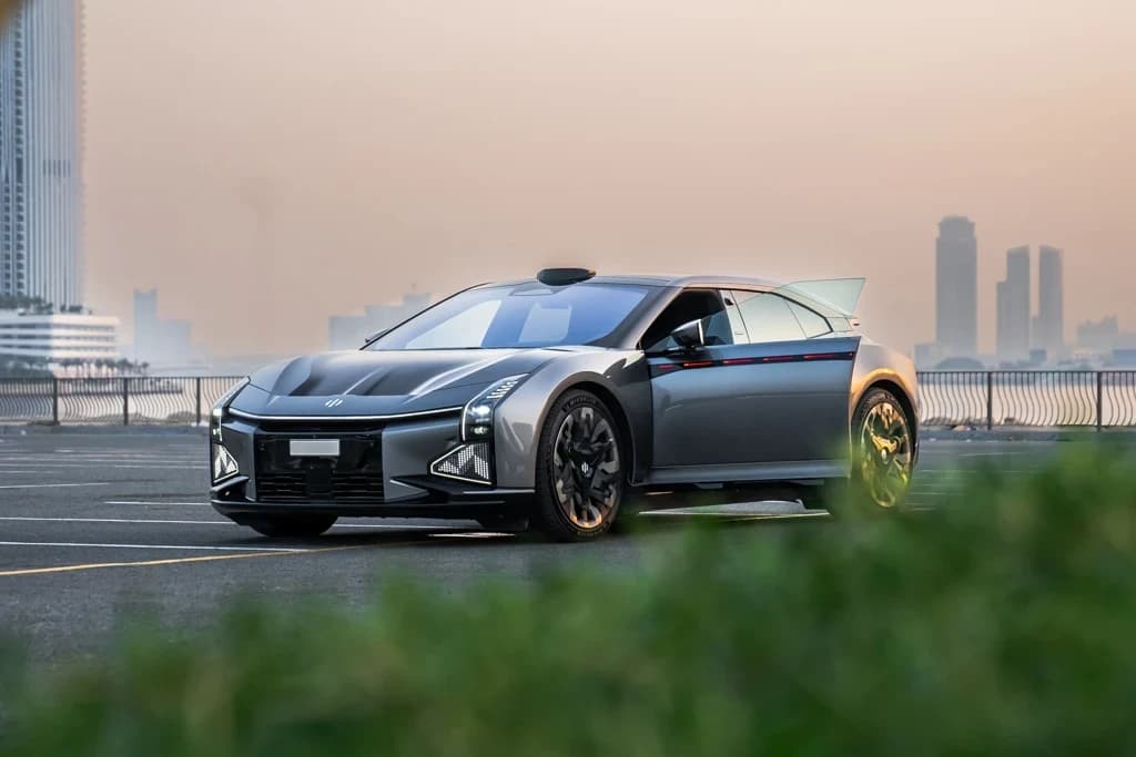 HiPhi Z 2023 Gray front side