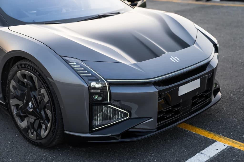 HiPhi Z 2023 Gray front side