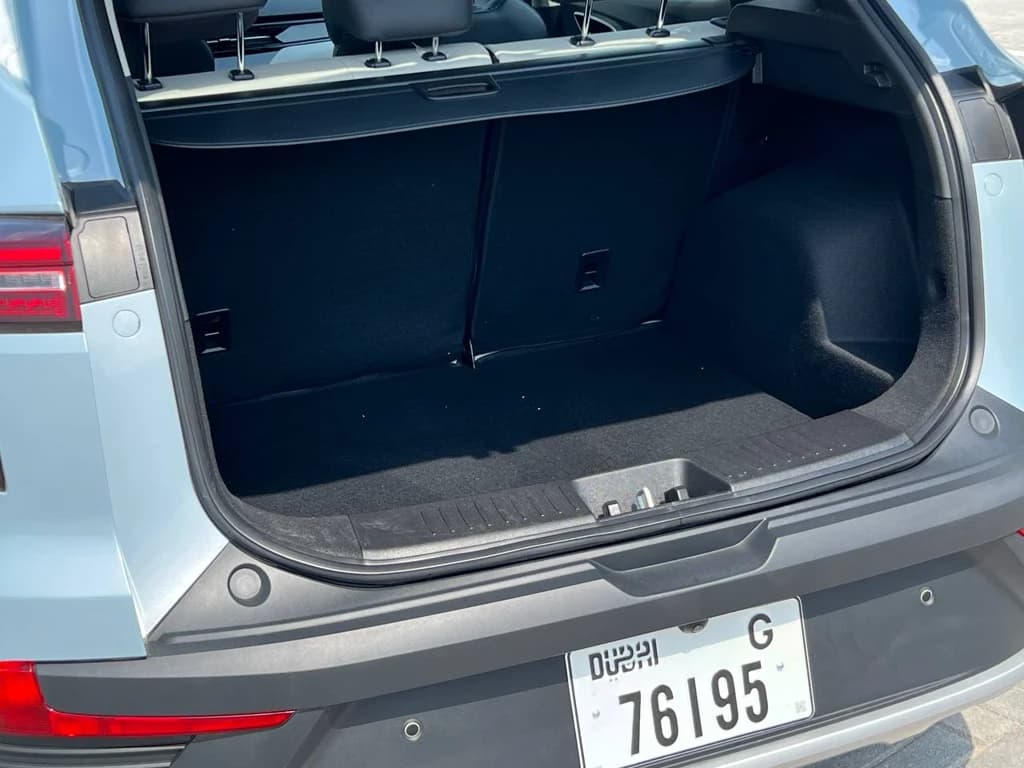 JAC JS4 2023 Light Blue trunk interior