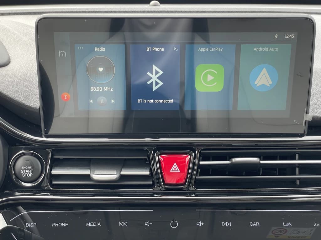 JAC JS4 2024 Black infotainment screen
