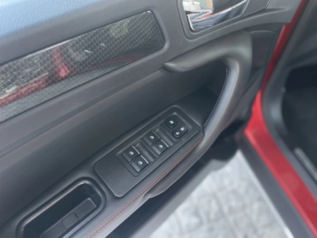 JAC S3 2023 Red door panel
