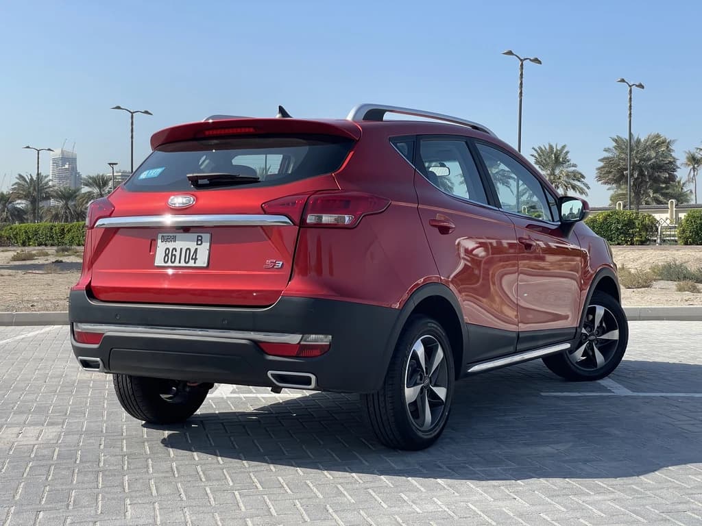 JAC S3 2023 Red rear side