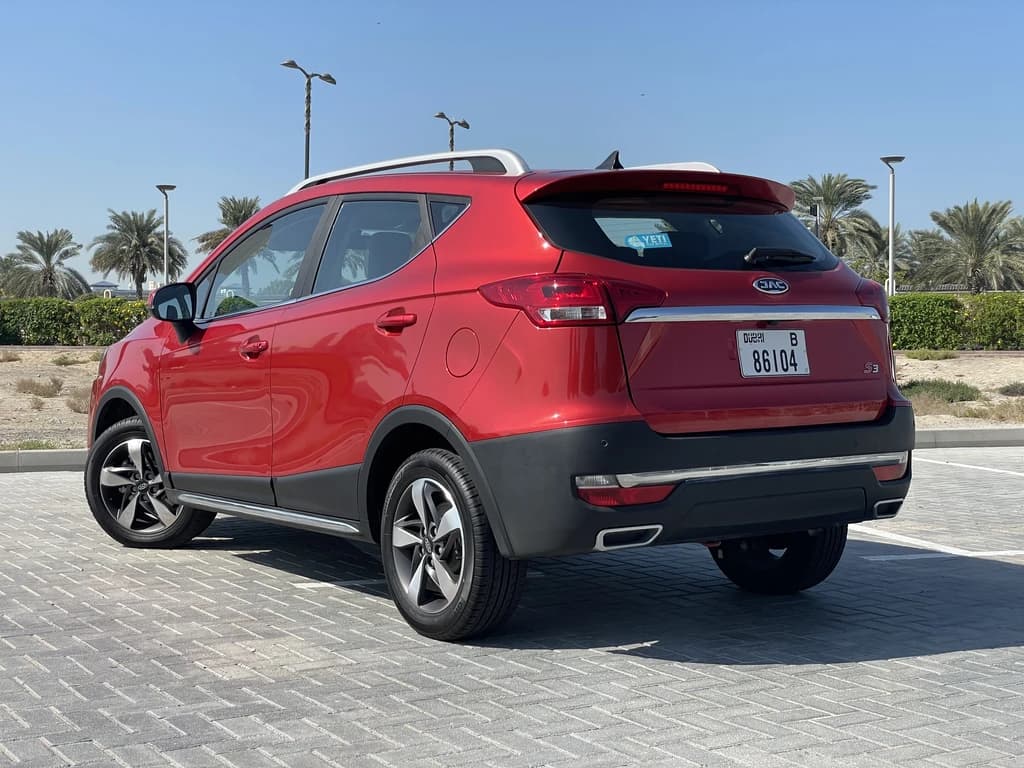 JAC S3 2023 Red rear side