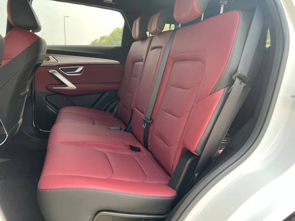 Jetour X70 Plus 2024 Blue rear seats