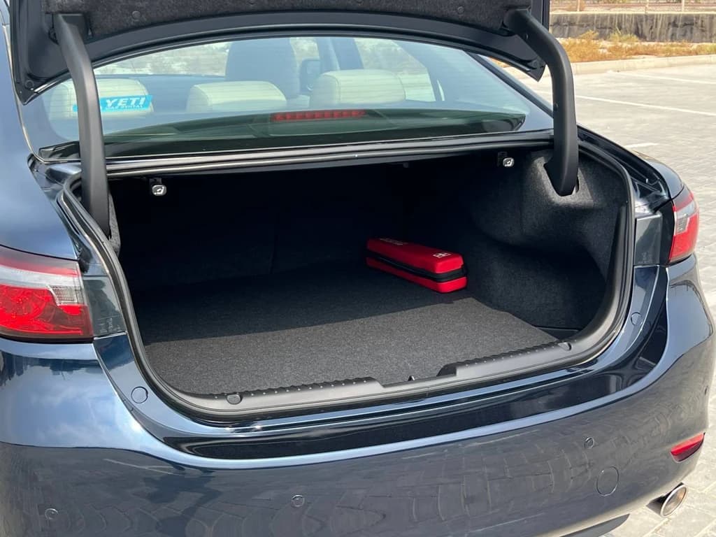 Mazda 6 2024 Blue trunk interior