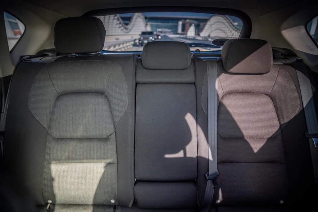 Mazda CX-5 2023 Blue rear seats