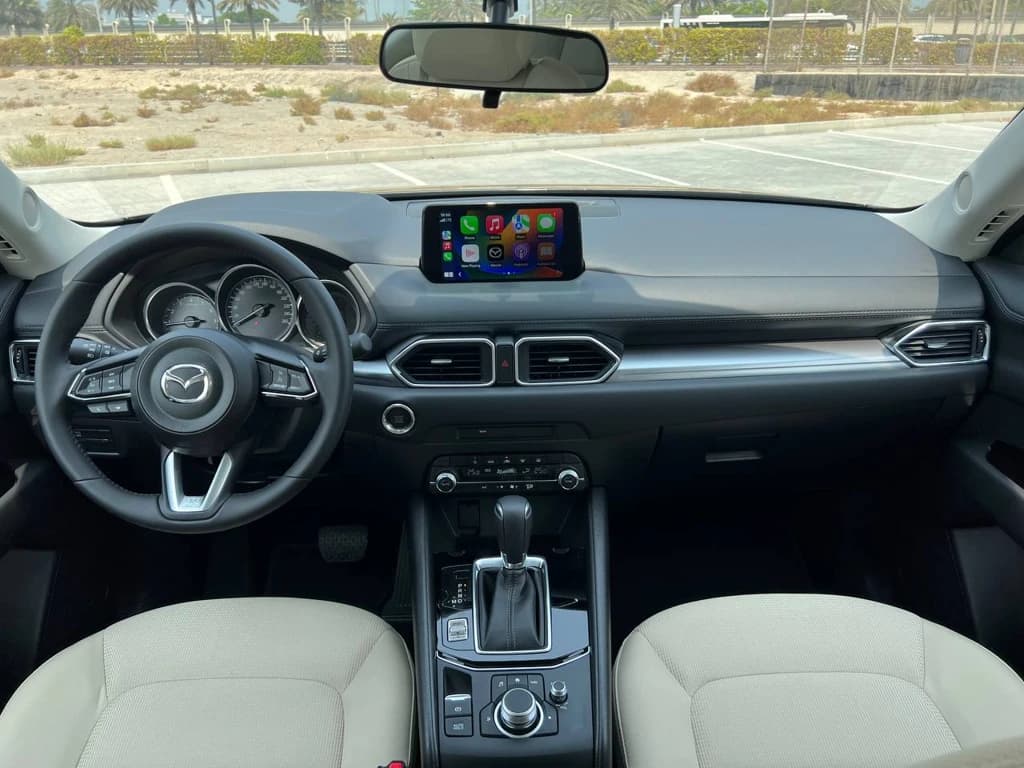 Mazda CX-5 2024 Gray dashboard