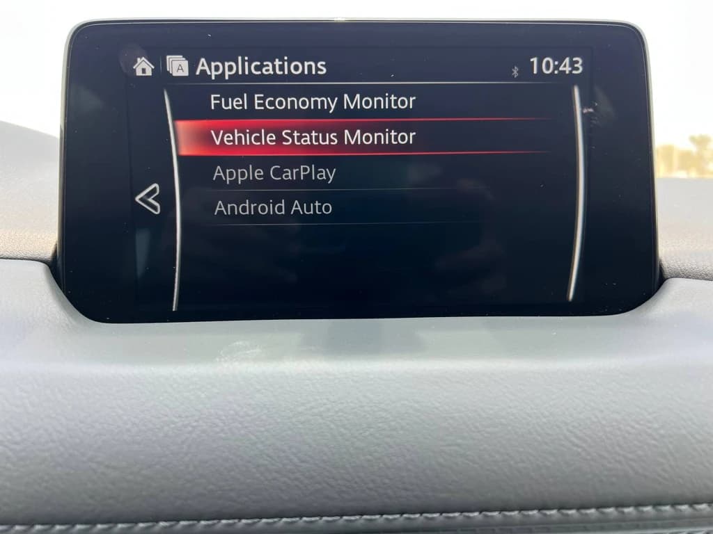 Mazda CX-5 2024 Gray infotainment screen