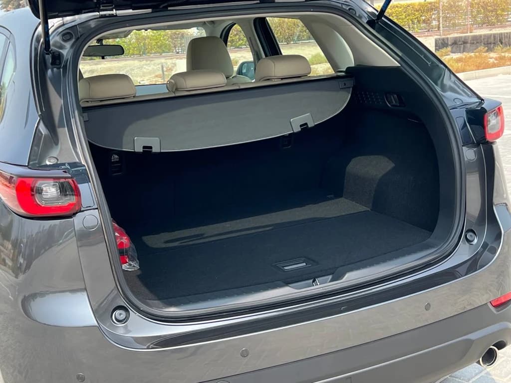 Mazda CX-5 2024 Gray trunk interior