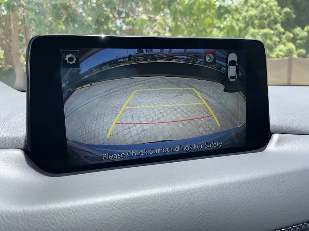 Mazda CX-5 White infotainment screen