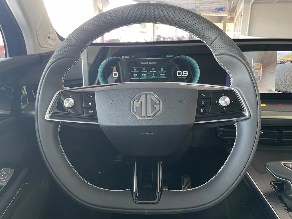 MG Whale 2024 Blue steering wheel