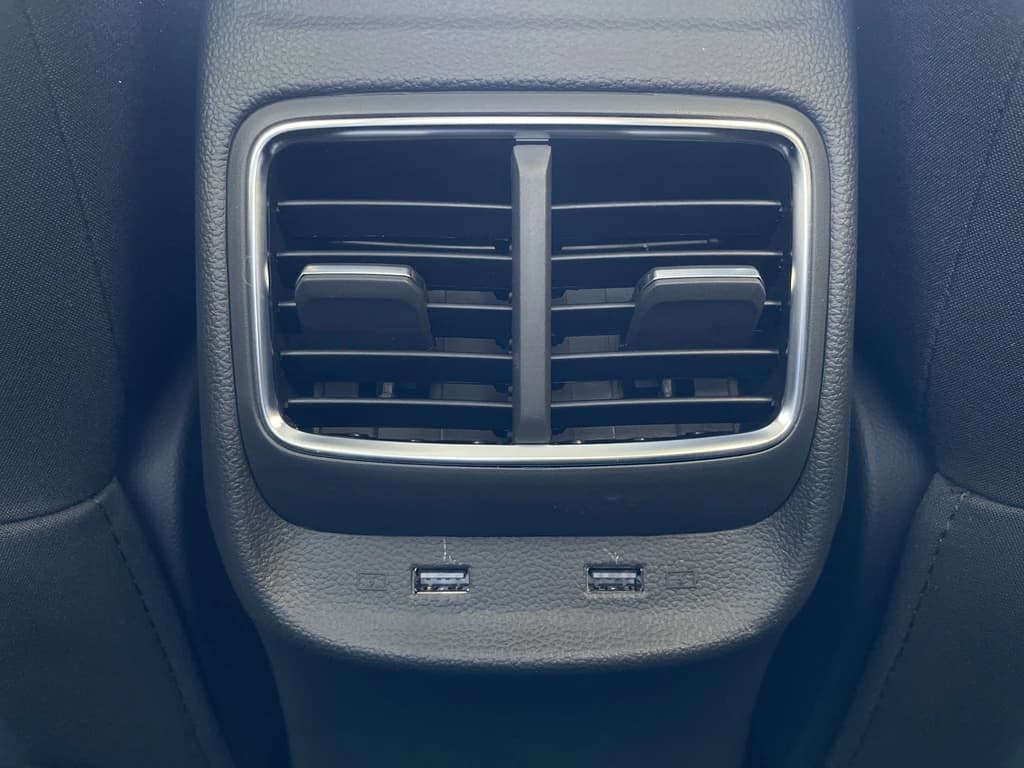 MG ZS 2024 White interior rear
