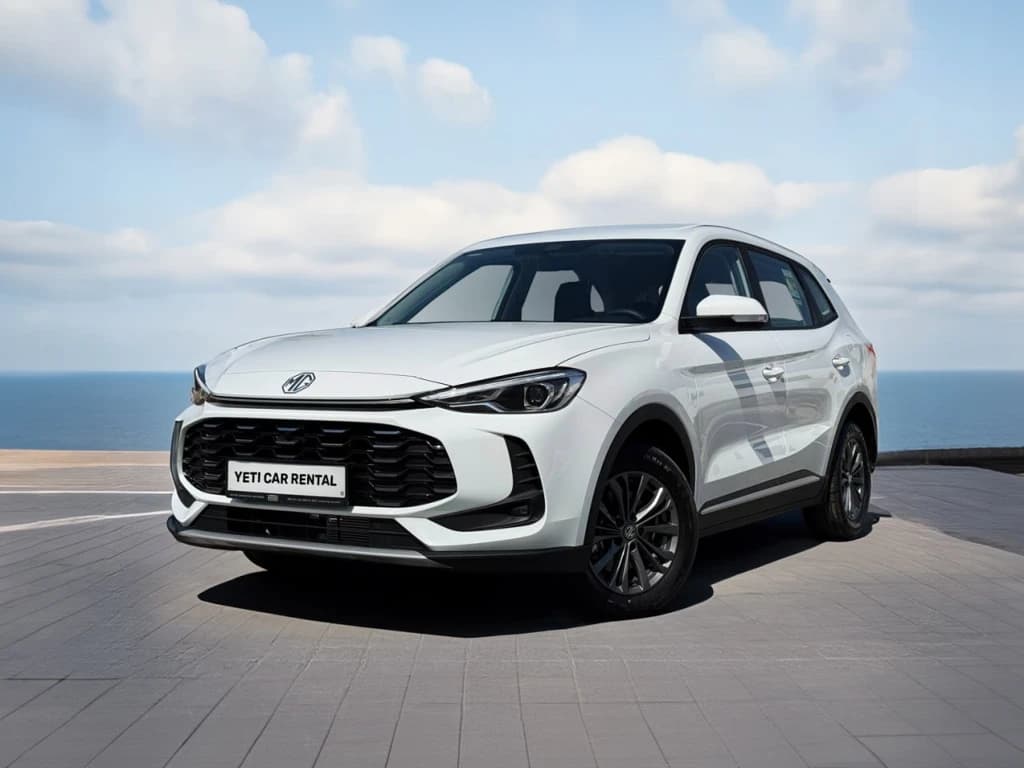 MG ZS 2025 White front side