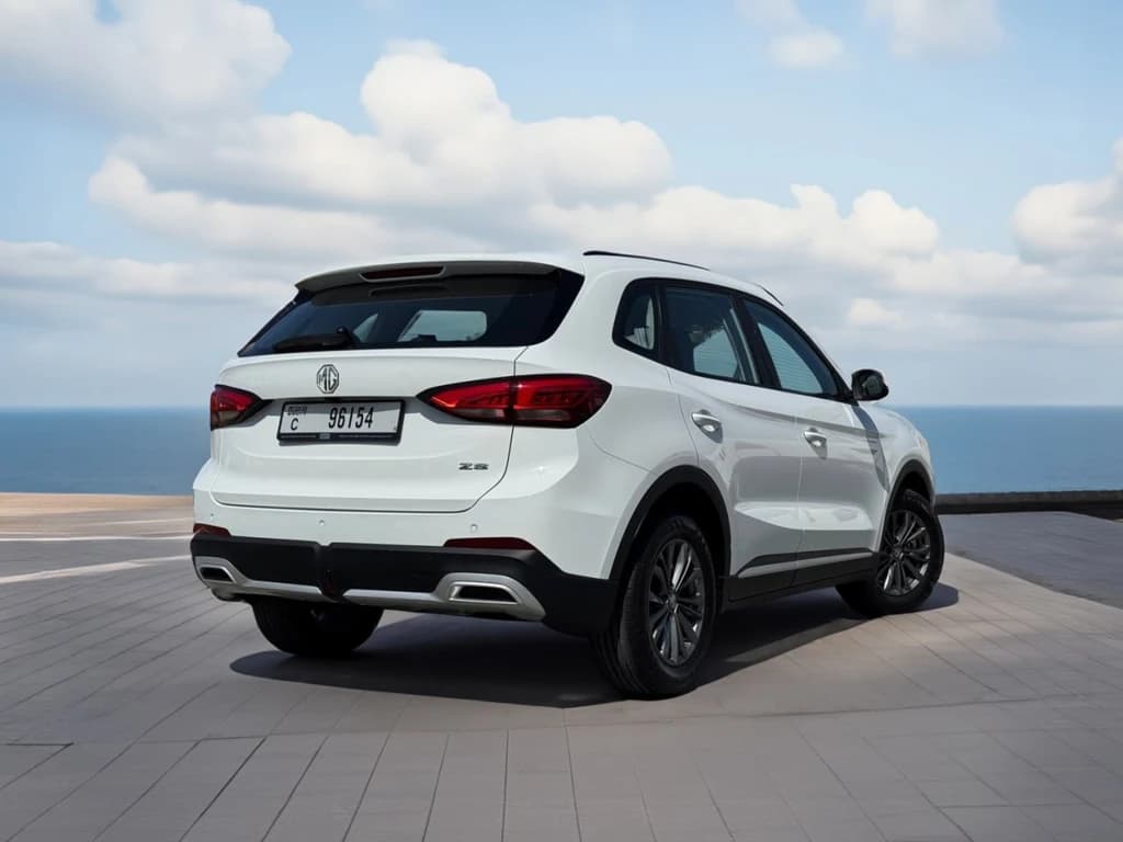 MG ZS 2025 White rear side