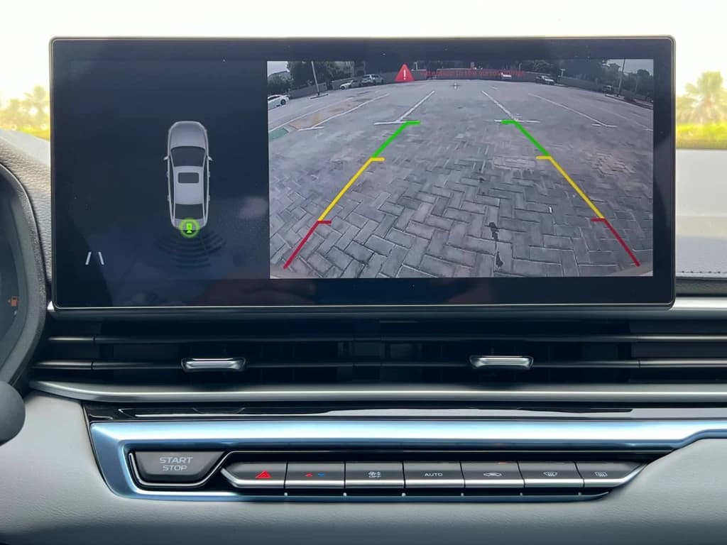 MG3 2024 Blue infotainment screen