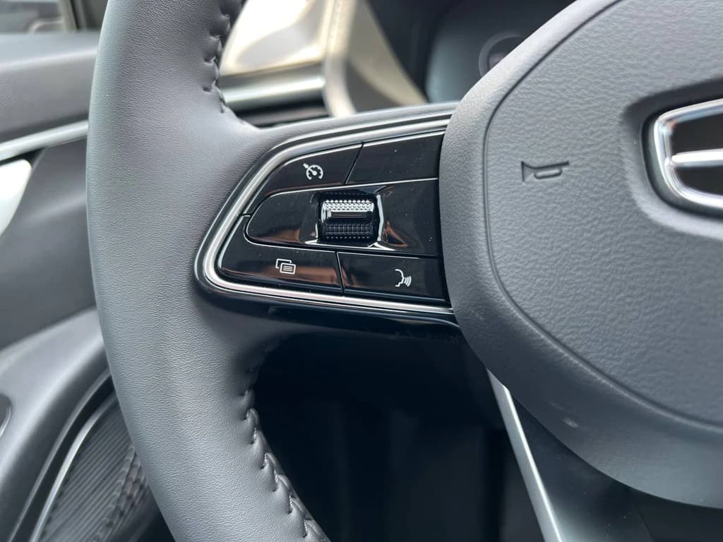 MG3 2024 Blue steering wheel