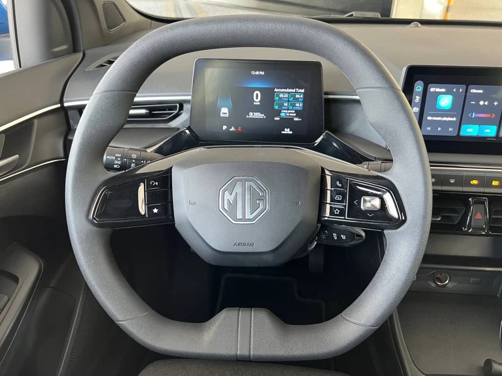 MG3 2024 Blue steering wheel