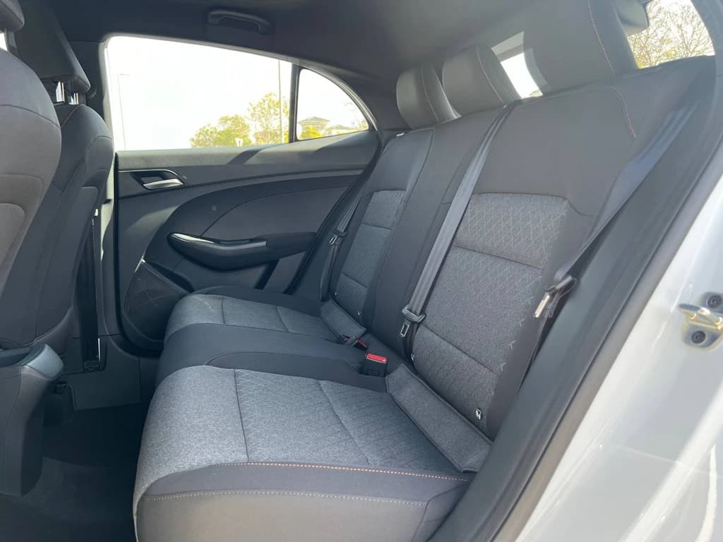 MG3 2024 White rear seats