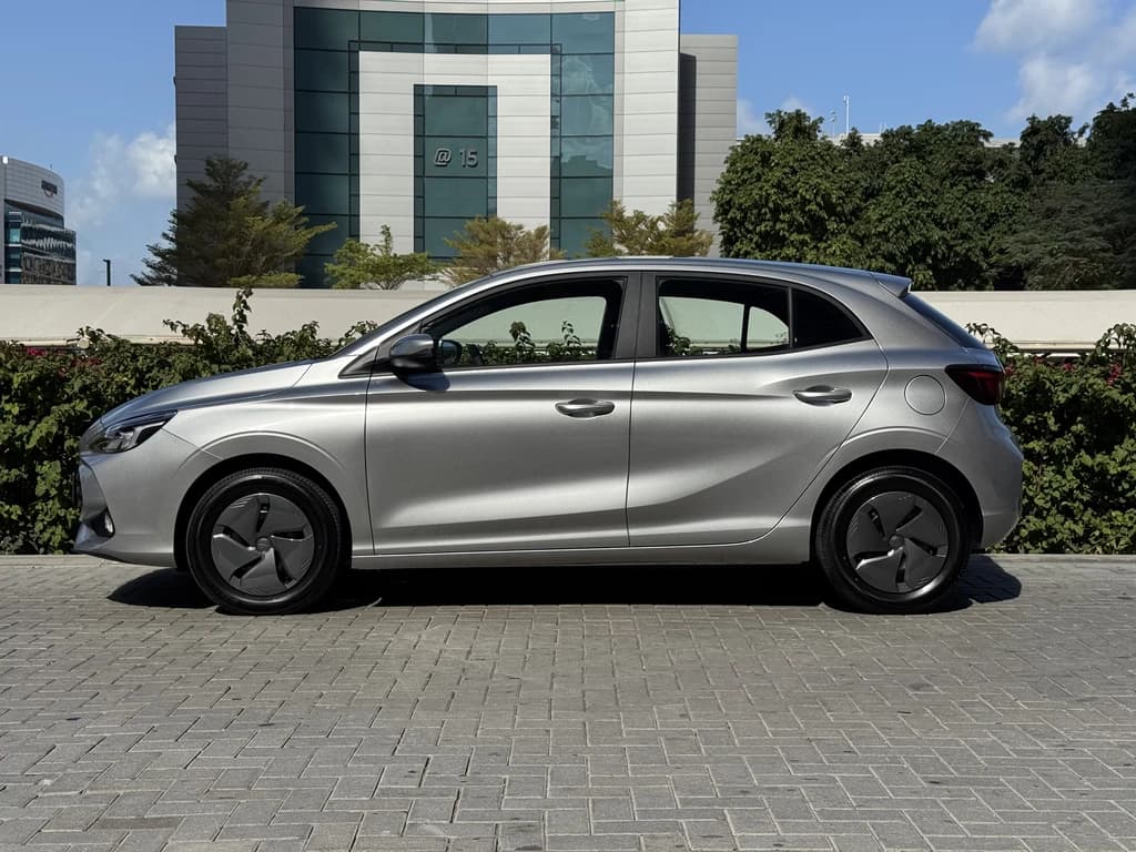 MG3 2026 Silver side left