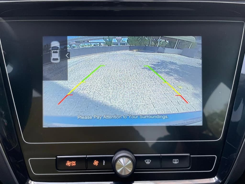 MG5 2022 Blue infotainment screen