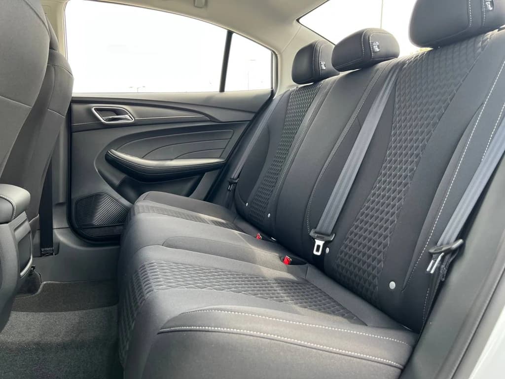 MG5 2024 White rear seats
