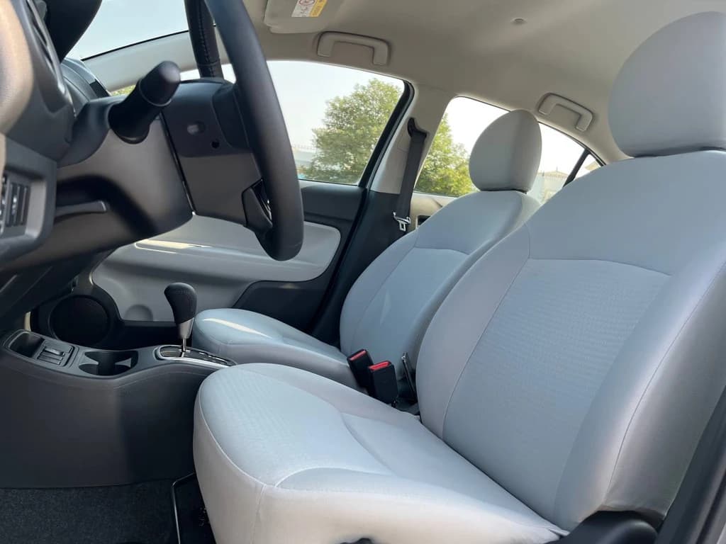 Mitsubishi Attrage 2023 Gray front seats