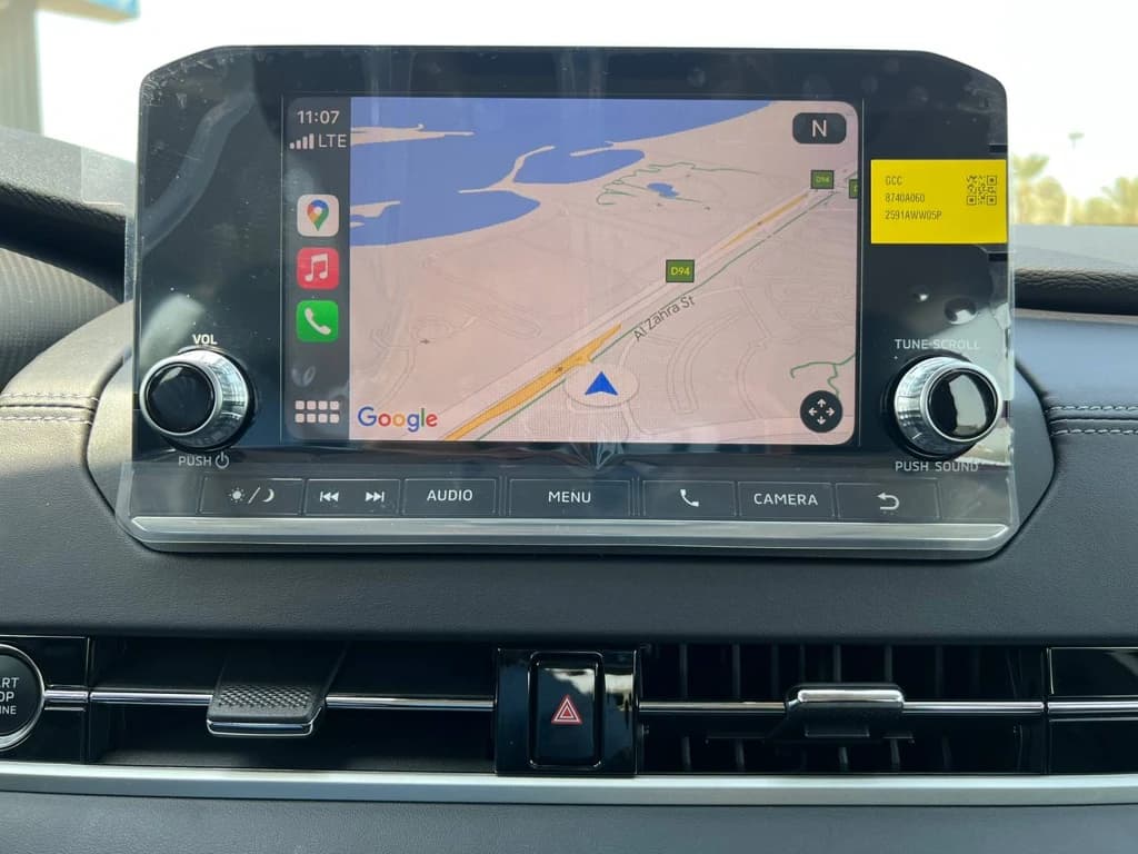 Mitsubishi Outlander White infotainment screen