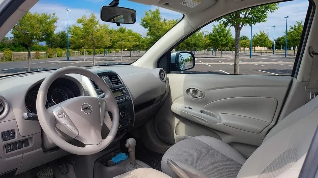 Nissan Sunny 2020 Silver interior