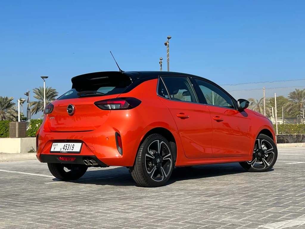 Opel Corsa 2023 Orange rear side