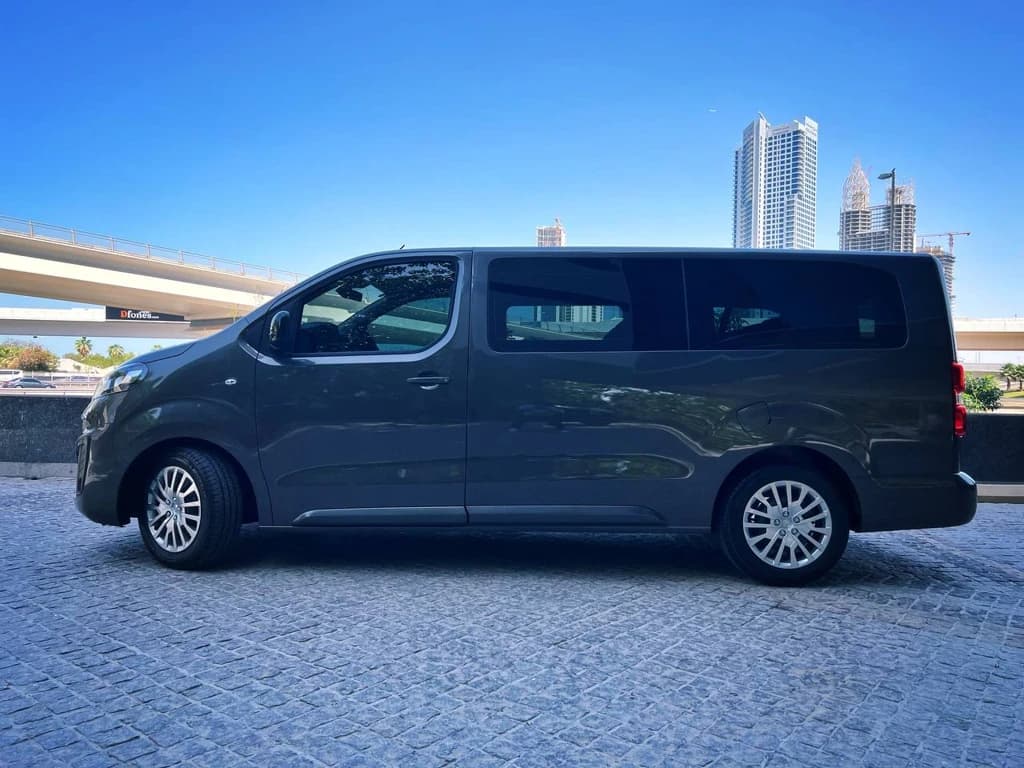 Opel Zafira 2023 Gray side left
