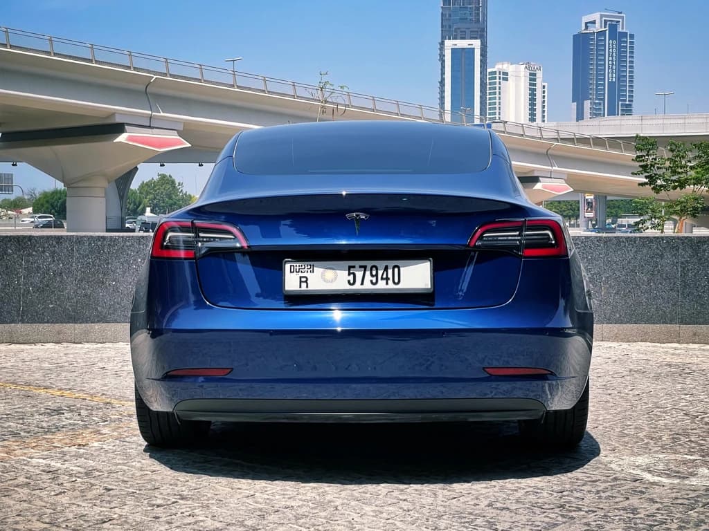 Tesla Model 3 2021 Blue rear